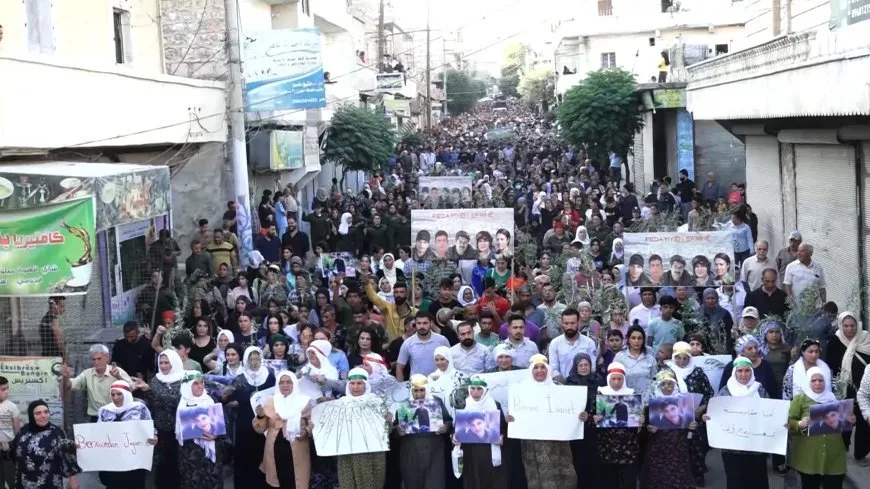 Koçberên Efrînê: Xaka me dê li me vegere