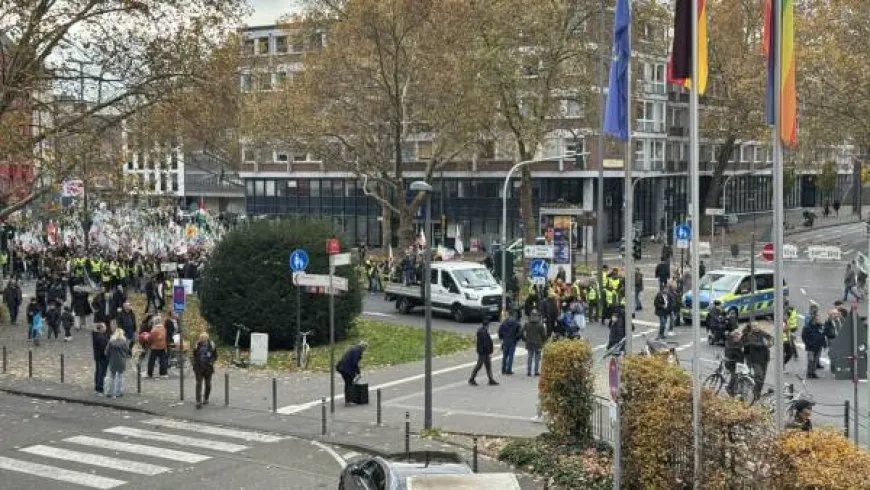 Ji meşa Kolnê: Azadiya Rêber Apo misogerkirina aştiya Rojhilata Navîn e