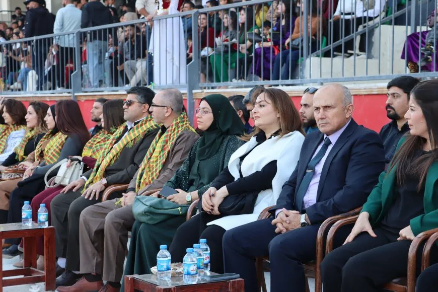 Ji Zanîngeha Kobanê 316 xwendekar der çûn