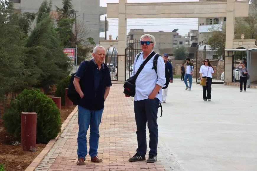 Mêvan û beşdarên Mîhrîcana Fîlman serdana pekrewangehê kirin