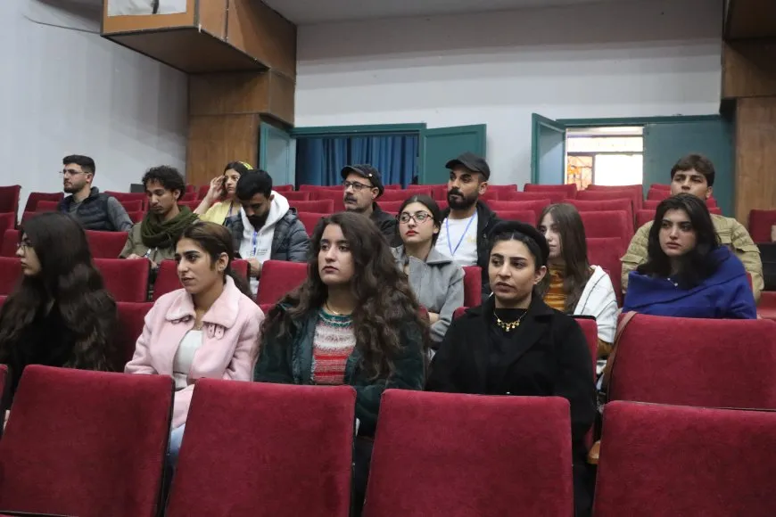 Di Mîhrîcana Fîlman a Rojava de rewşa sînemaya Kurd a li Bakur hat nîqaşkirin