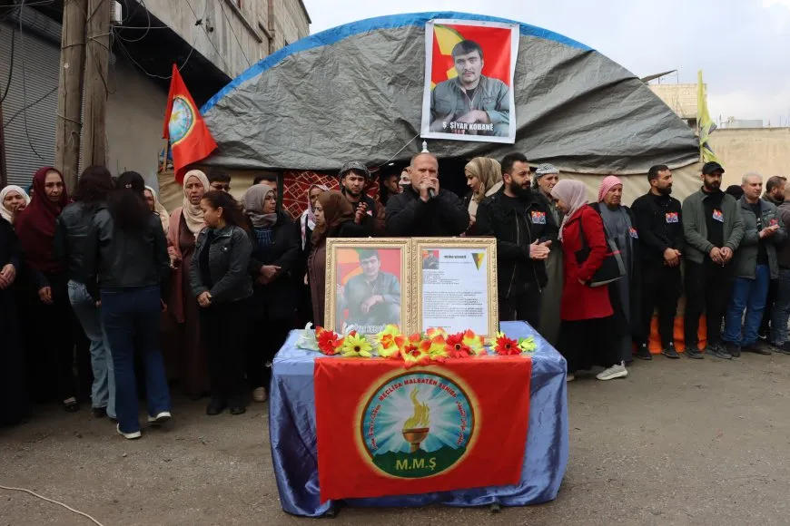Sersaxî dan malbatên 2 gerîlayên şehîd