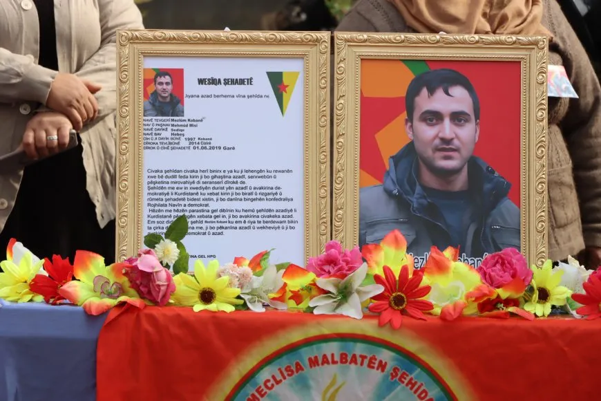 Sersaxî dan malbatên 2 gerîlayên şehîd