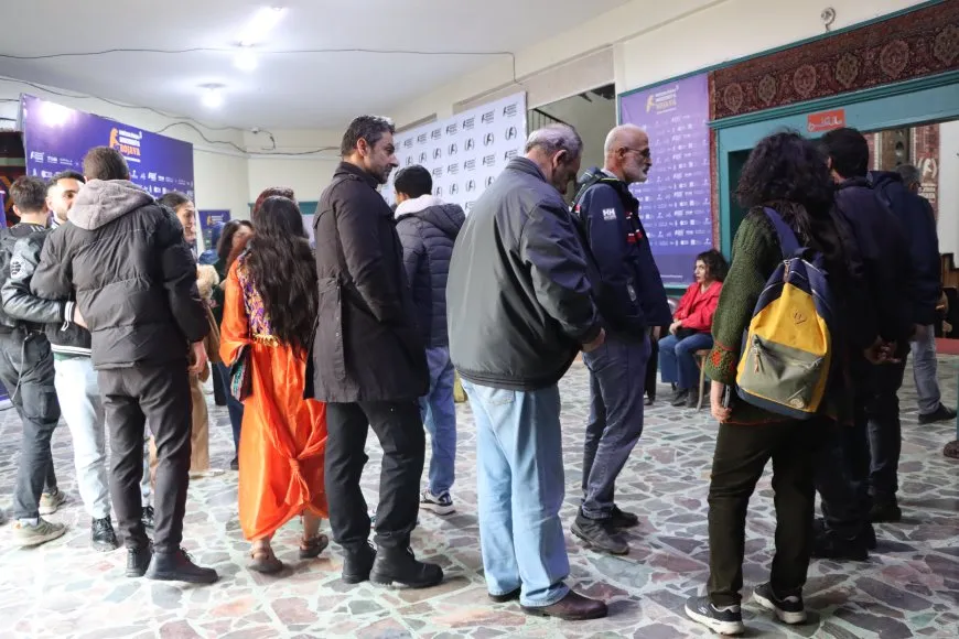 Festîvala Fîlman a Navneteweyî ya Rojava dewam dike