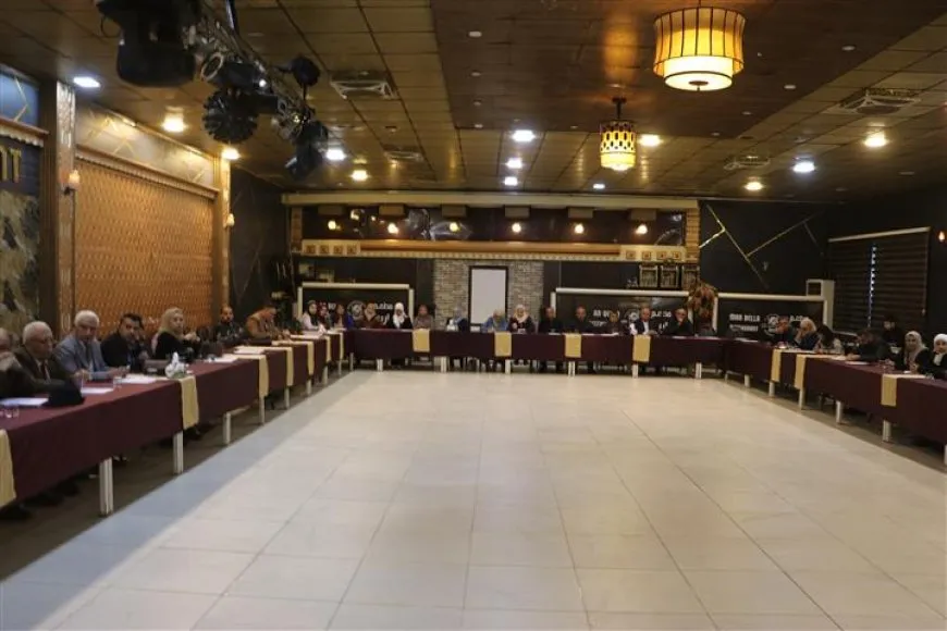 Li Hesekê li ser pêşketinên siyasî li Sûriyeyê panel hat lidarxistin