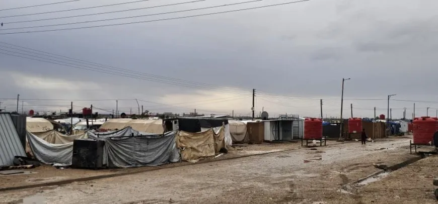 Baranê zehmetiyên koçberên kampa Waşûkanî zêde kirin