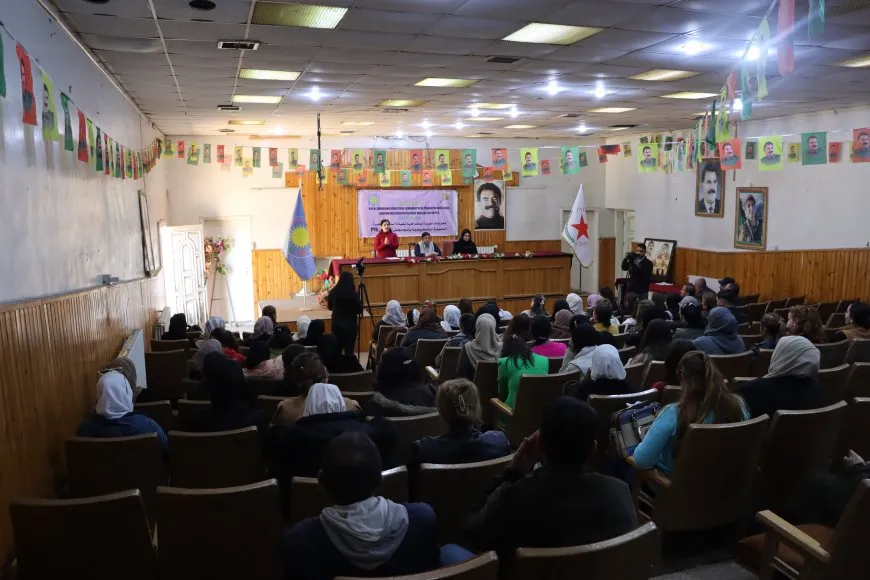 Di çalakiyên 25’ê Mijdarê de rêbazên têkoşînê hatin vegotin