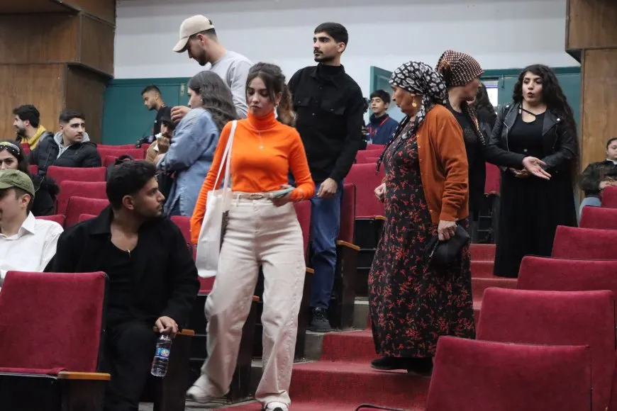 Belgefîlma "No Country For Others" di Mihrîcanê  de hat pêşandan