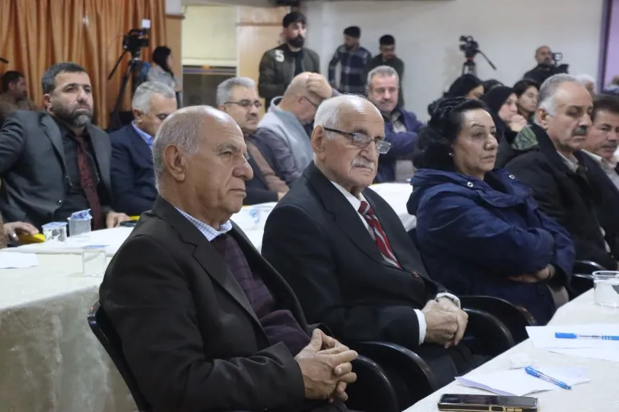 MSDˊê li Qamişloyê panelek li dar xist