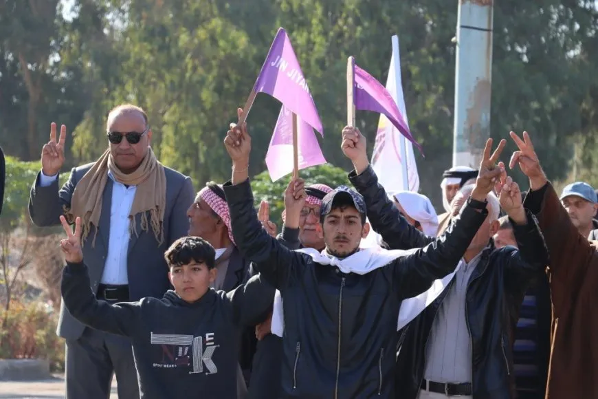 Li Bakur û Rojhilatê Sûriyeyê mêr daketin qadan
