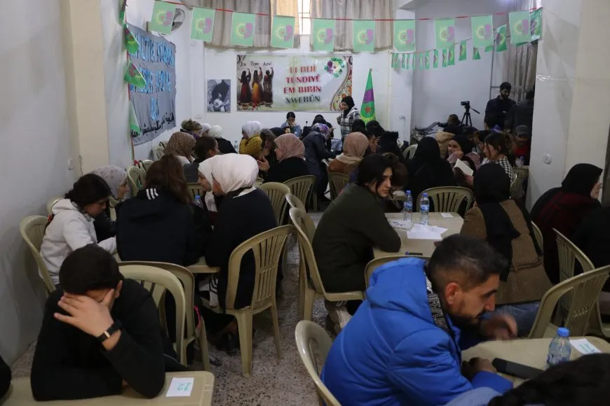Çalakiyên 25’ê Mijdarê: Bêyî jinan aştiyeke mayînde çênabe