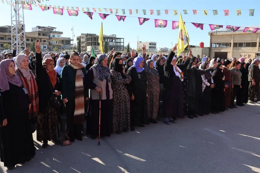 Bi sedan şêniyan sersaxî da malbata şervanekî HREˊyê