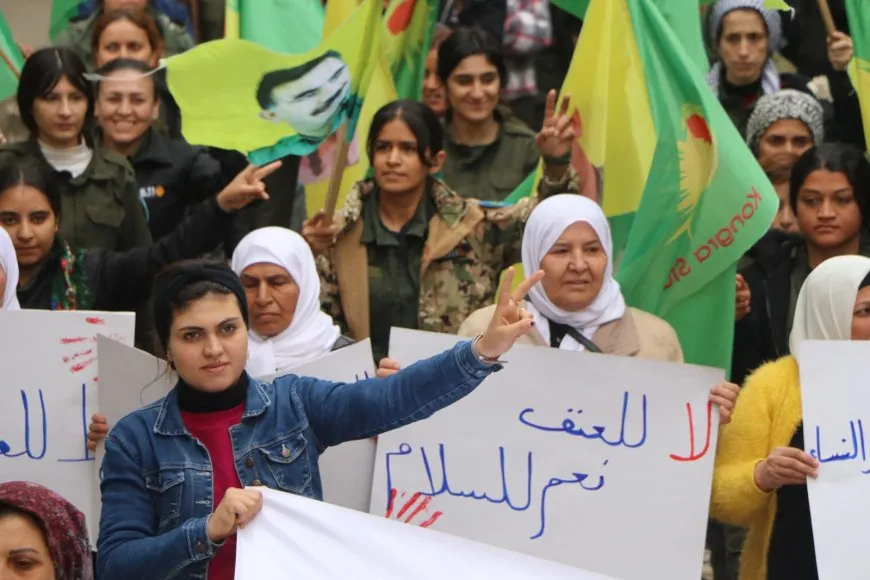 Li 5 navendan peyama 25ˊê Mijdarê: Em ji bo wekheviyê tê dikoşin