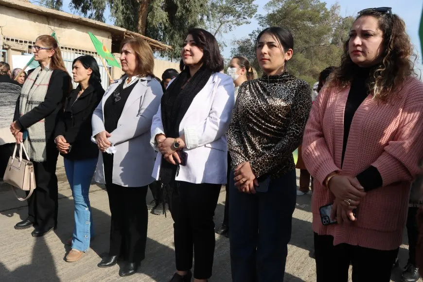 Li 5 navendan peyama 25ˊê Mijdarê: Em ji bo wekheviyê tê dikoşin