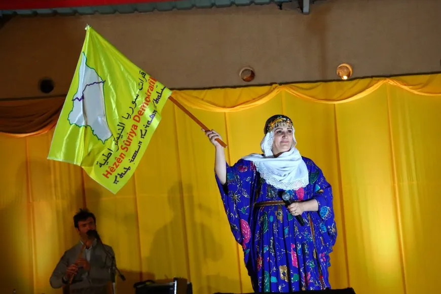 Li hemberî tundiyê huner bûye qada têkoşînê