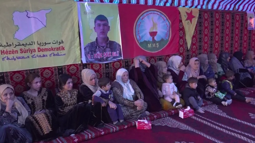 Li Reqayê sersaxî ji malbata şervanekî QSDˊê re hat xwestin