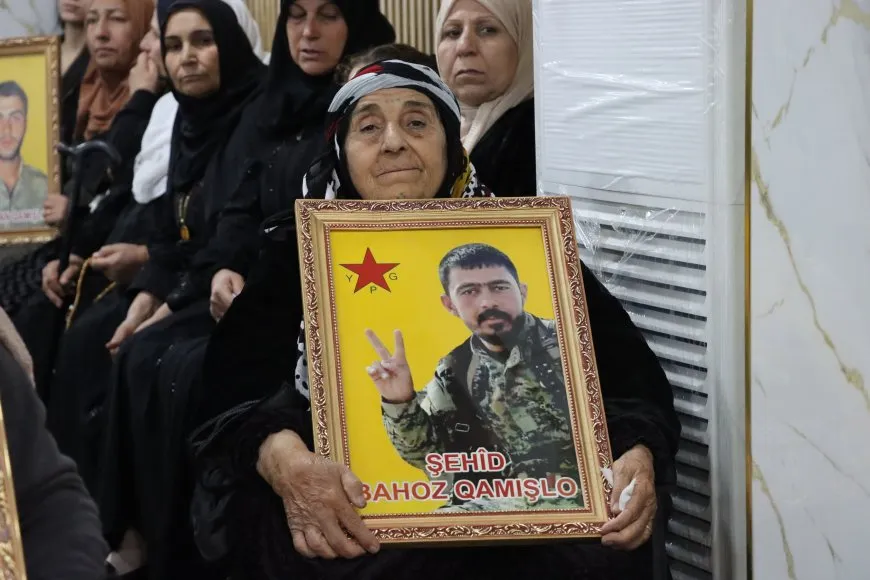 Li Qamişloyê 350 şehîd hatin bibîranîn