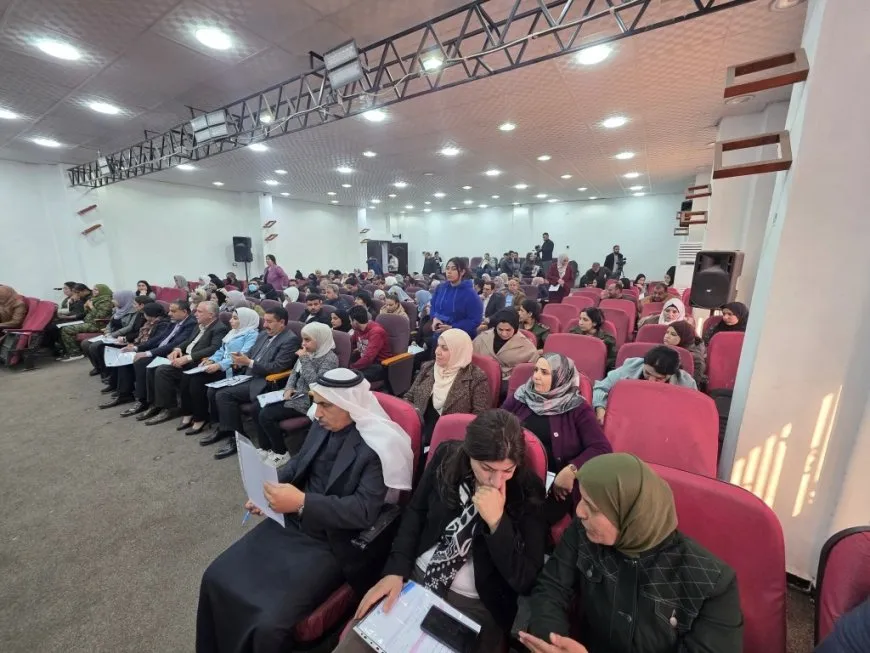 Tundiya siyasî û civaklî li dijî jinan mijara penelekê bû