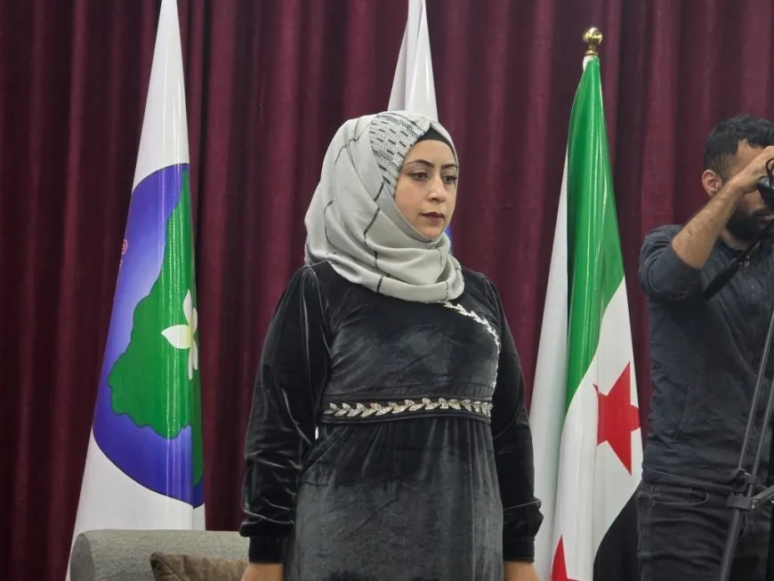 Tundiya siyasî û civaklî li dijî jinan mijara penelekê bû