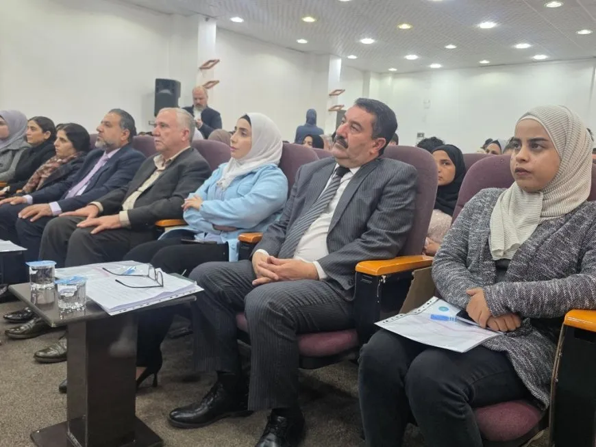 Tundiya siyasî û civaklî li dijî jinan mijara penelekê bû