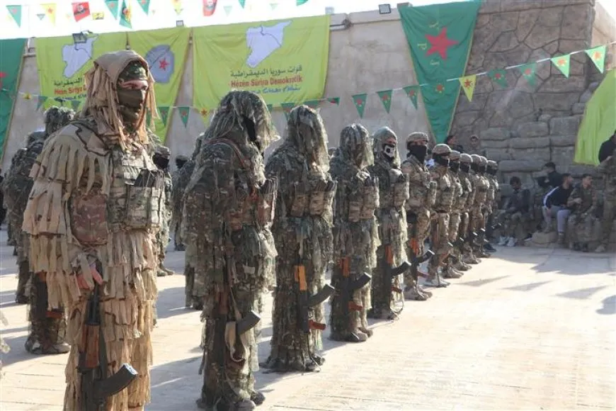 Hêzên Erkê Xweparastinê perwerdeya 450 şervanên nû bi dawî kir