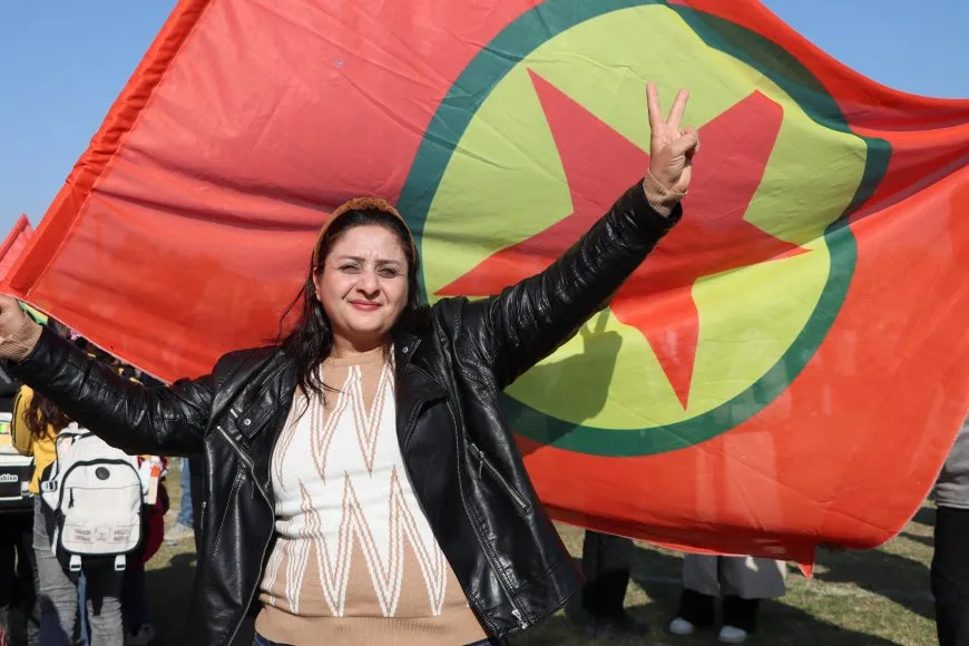 Li Qamişloyê şahiya Roja Berxwedana Neteweyî