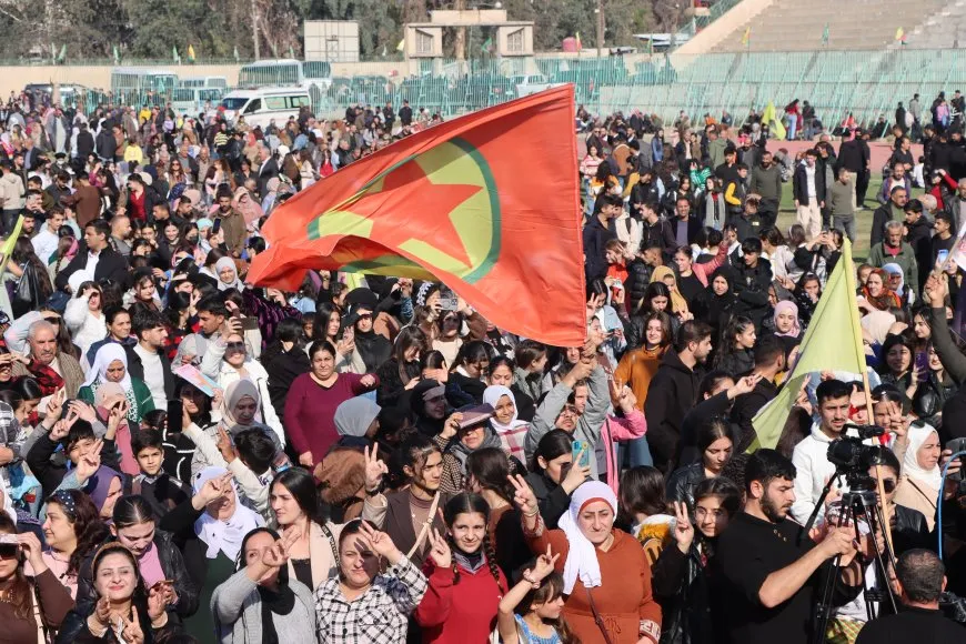 Li Qamişloyê şahiya Roja Berxwedana Neteweyî