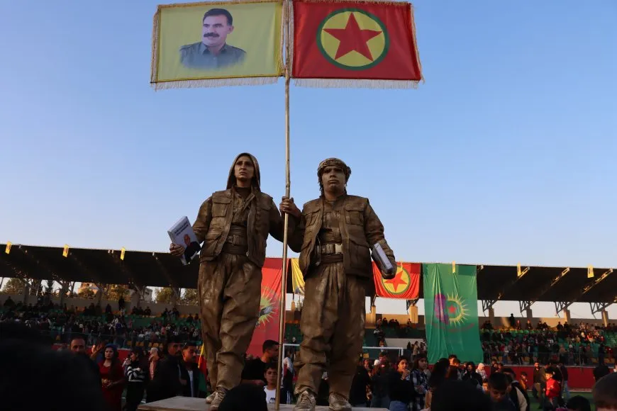Bi dehhezaran şêniyên kantona Firatê 27’ê Mijdarê pîroz kir