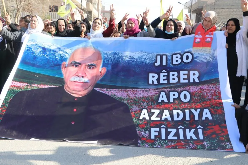Şêniyên Hesekê û koçberan azadiya fîzîkî ya Rêber Abdullah Ocalan xwest