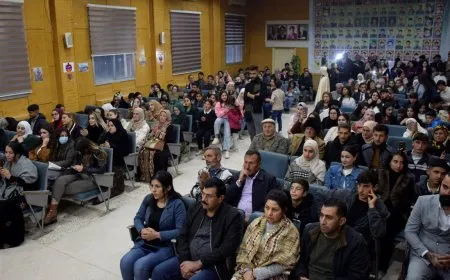 Li Dirbêsiyê şevbuhêrka têkildarî nasnameya Ermenî