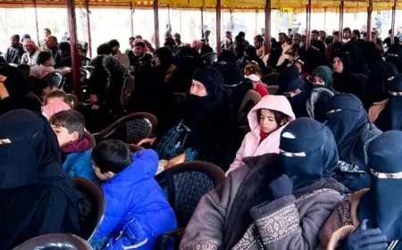 Meclisa Leşkerî ya Dêrazorê bi malbatên şehîd û şervanan re civiya