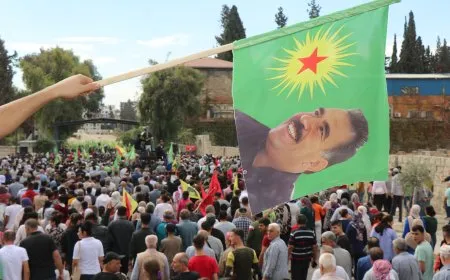 Rewşenbîr: Banga aştiyê derfeteke dîrokî ye, divê Tirkiye xwedî li berpirsyariya xwe derkeve