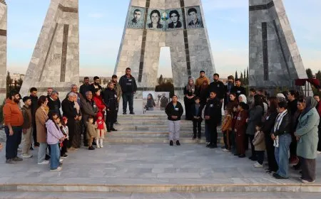 Şehîd Cîhan Bîlgîn û Nazim Daştan li Kobanê hatin bibîranîn