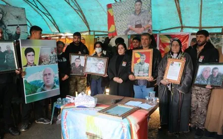 Ji bo şehîdên HPG’ê Zinar û Demhat merasîmek hat lidarxistin