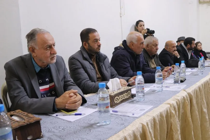 Li Helebê panela ’Diyaloga nîştimanî bingeha avakirina Sûriyeya nû ye’