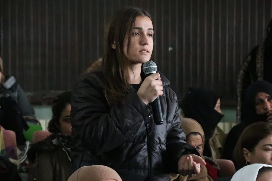 Konferansa komînan a Sirînê hat lidarxistin