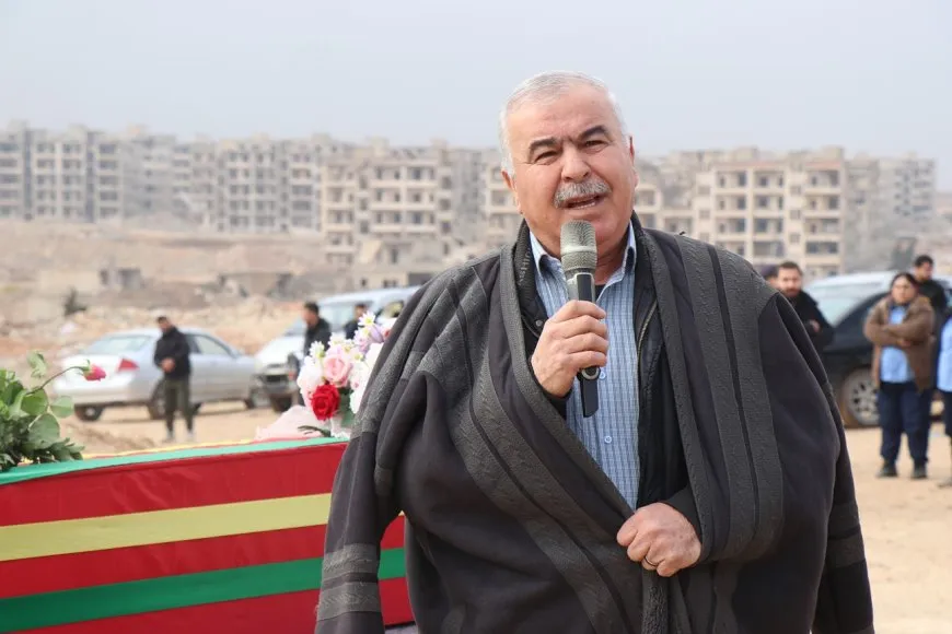 Mihemed Elî ku bi îşkenceyê hatibû şehîdkirin spartin axê