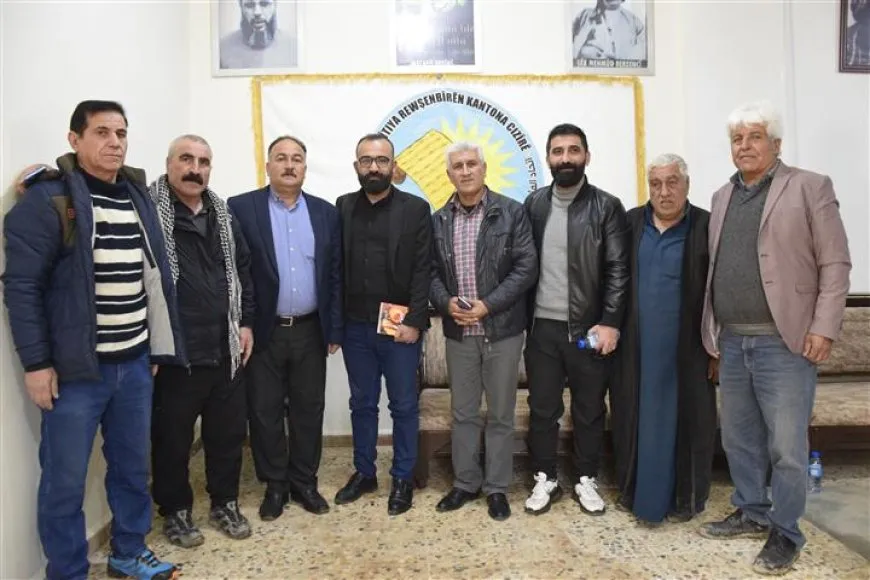 Yekitiya Rewşenbîran şêwireke helbestan li dar xist