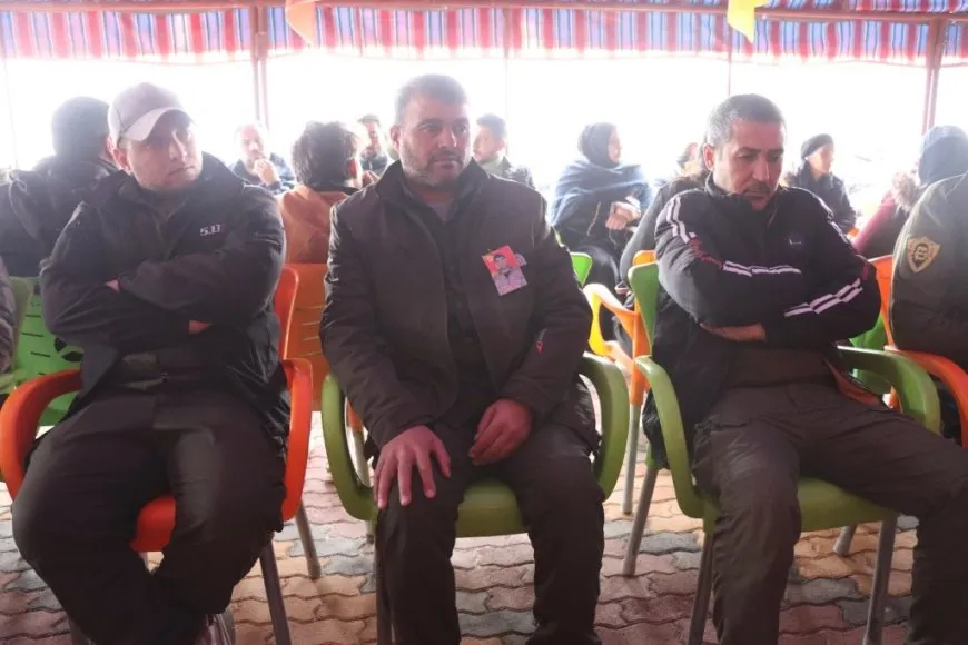 Şêniyên Tebqayê sersaxî da malbata şehîd Umer Şihada