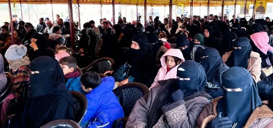 Meclisa Leşkerî ya Dêrazorê bi malbatên şehîd û şervanan re civiya