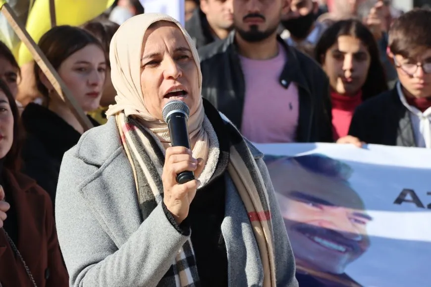 Şêniyên Firatê ji bo azadiya fîzîkî ya Rêber Abdullah Ocalan meşiyan