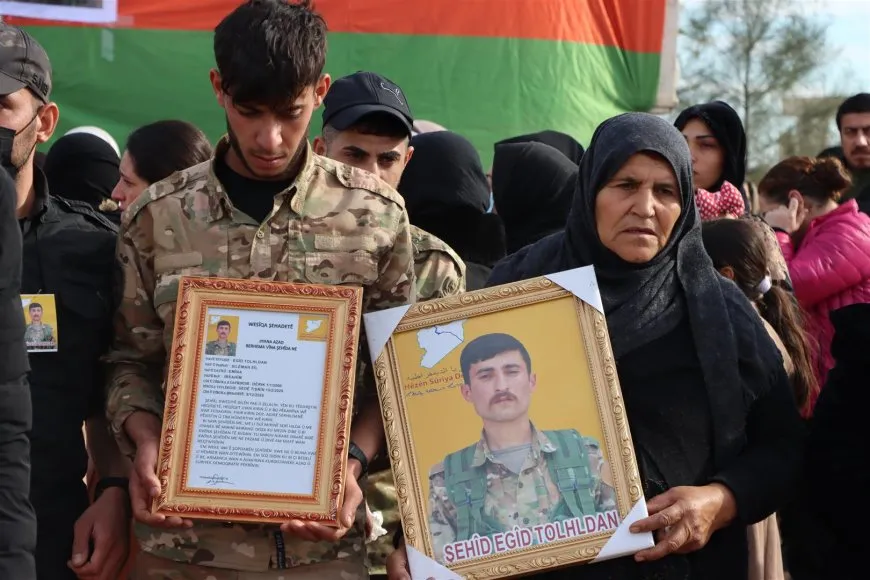 Şehîd Egîd Tolhildan bi merasîmeke girseyî hat oxirkirin
