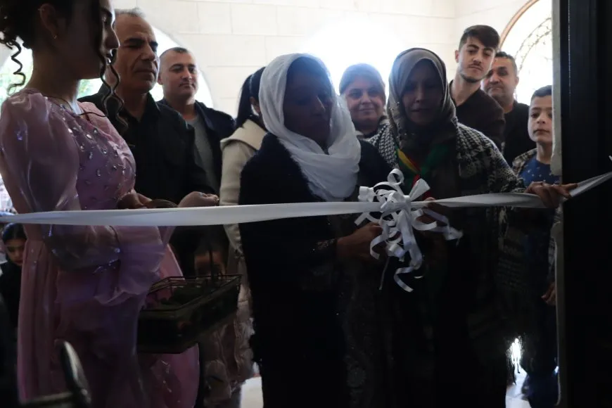 Pêşangeha Wênexêziyê li Kobanê dest pê kir