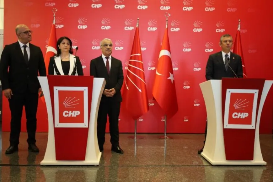 Şandeya Îmraliyê û Ozel piştî hevdîtinê daxuyanî dan