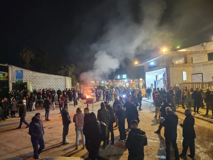 Şeniyên bajarê Qamişlo û kobanê ji bo piştgiriya Şexmeqsûd-Eşrefiyê daketin qadan