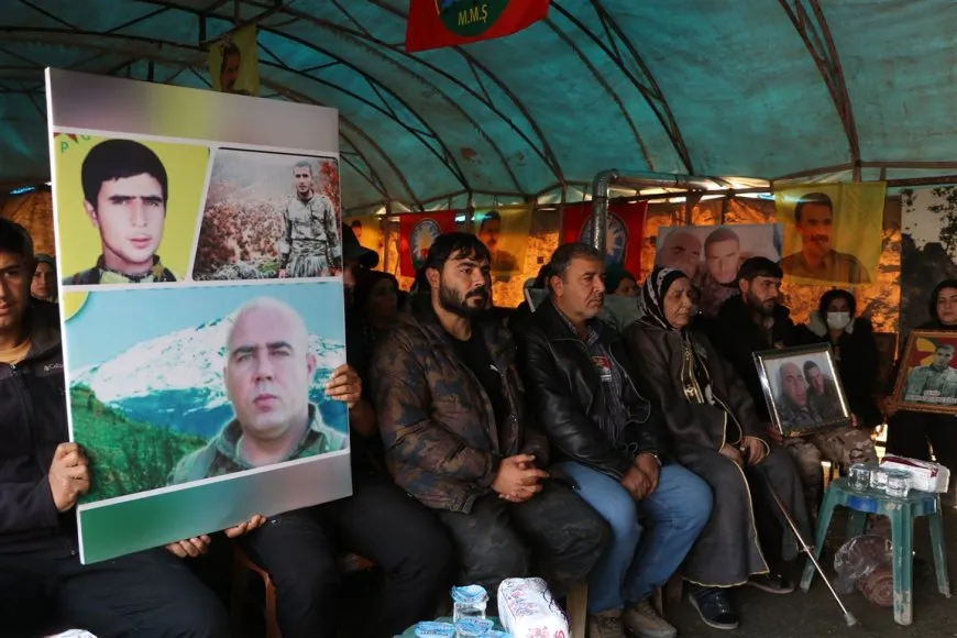 Ji bo şehîdên HPG’ê Zinar û Demhat merasîmek hat lidarxistin