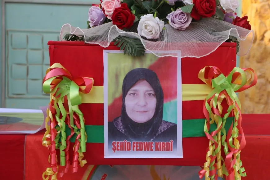 Şêniyên Şêxmeqsûd û Eşrefiyê cenazeyê Fedwa El Kurdî spart axê