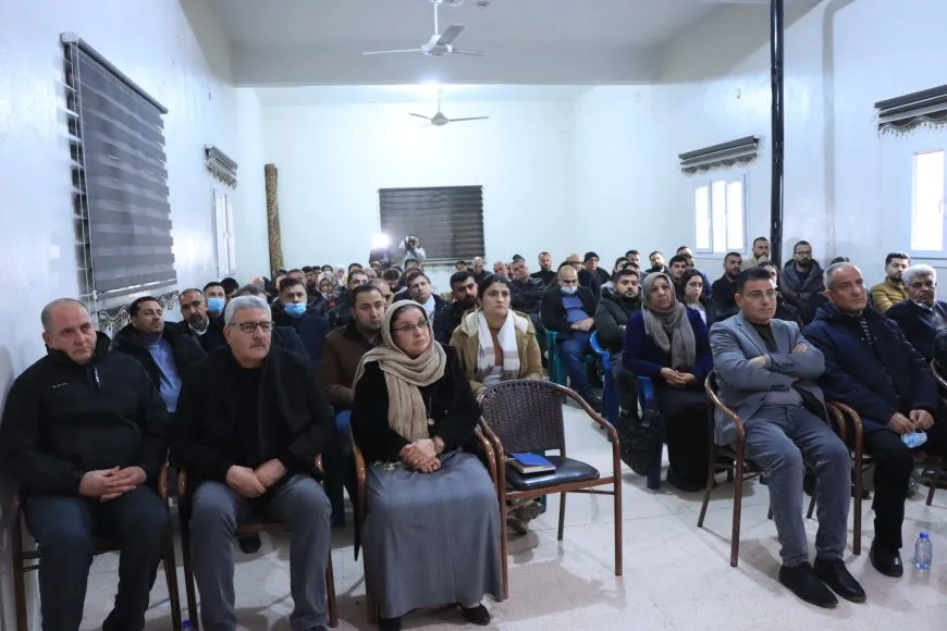 Bijîşkên kantona Firatê konferansa xwe ya duyemîn li dar xist