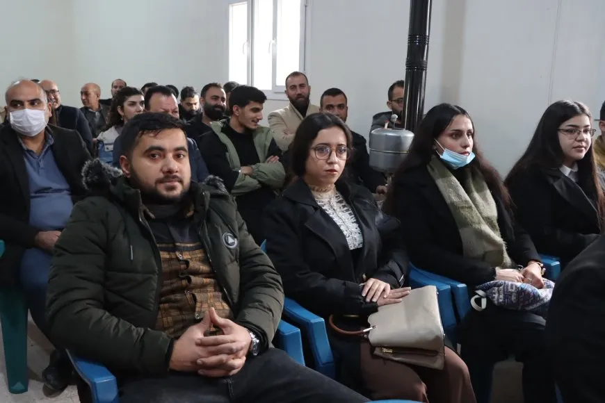 Bijîşkên kantona Firatê konferansa xwe ya duyemîn li dar xist