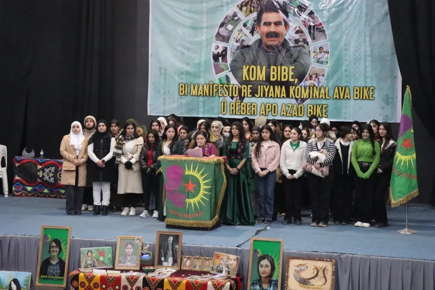  Jinên Ciwan konferansa `Jin û Rêbertî` li dar xist